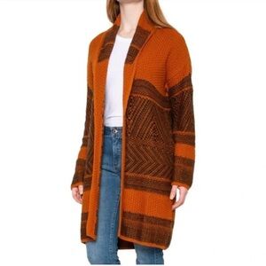 Lucky Brand Fair Isle Cardigan Size
Small Rust Burnt Orange/Black Aztec Print